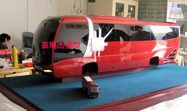 手板模型的制作要經過的切割過程！